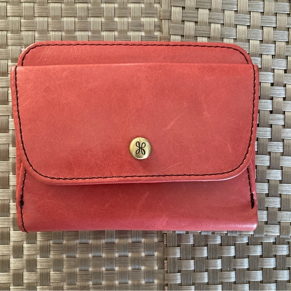 Hobo Real Leather Salmon Pink Leather Wallet - Picture 6 of 9